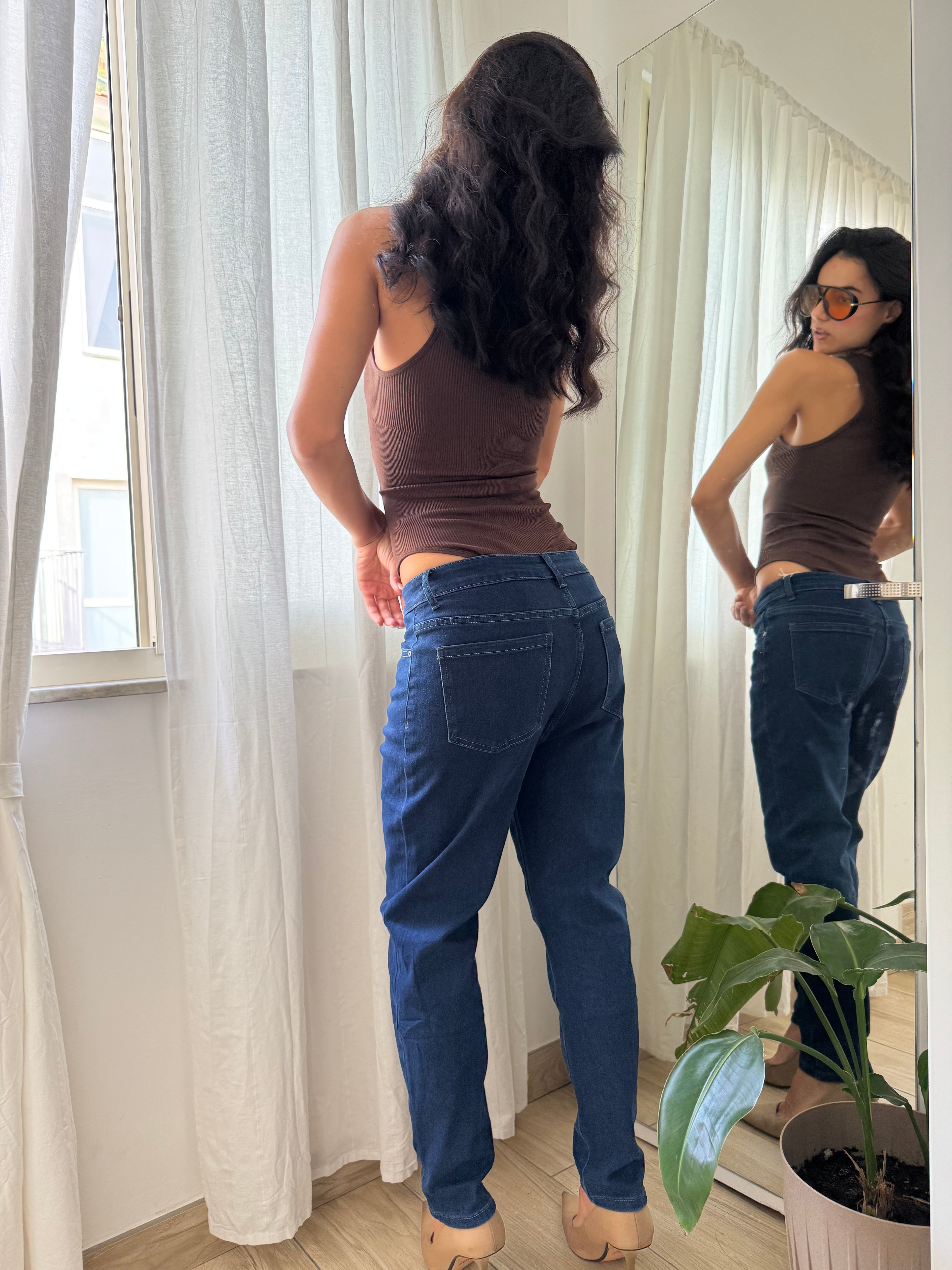 Jeans a sigaretta scuro