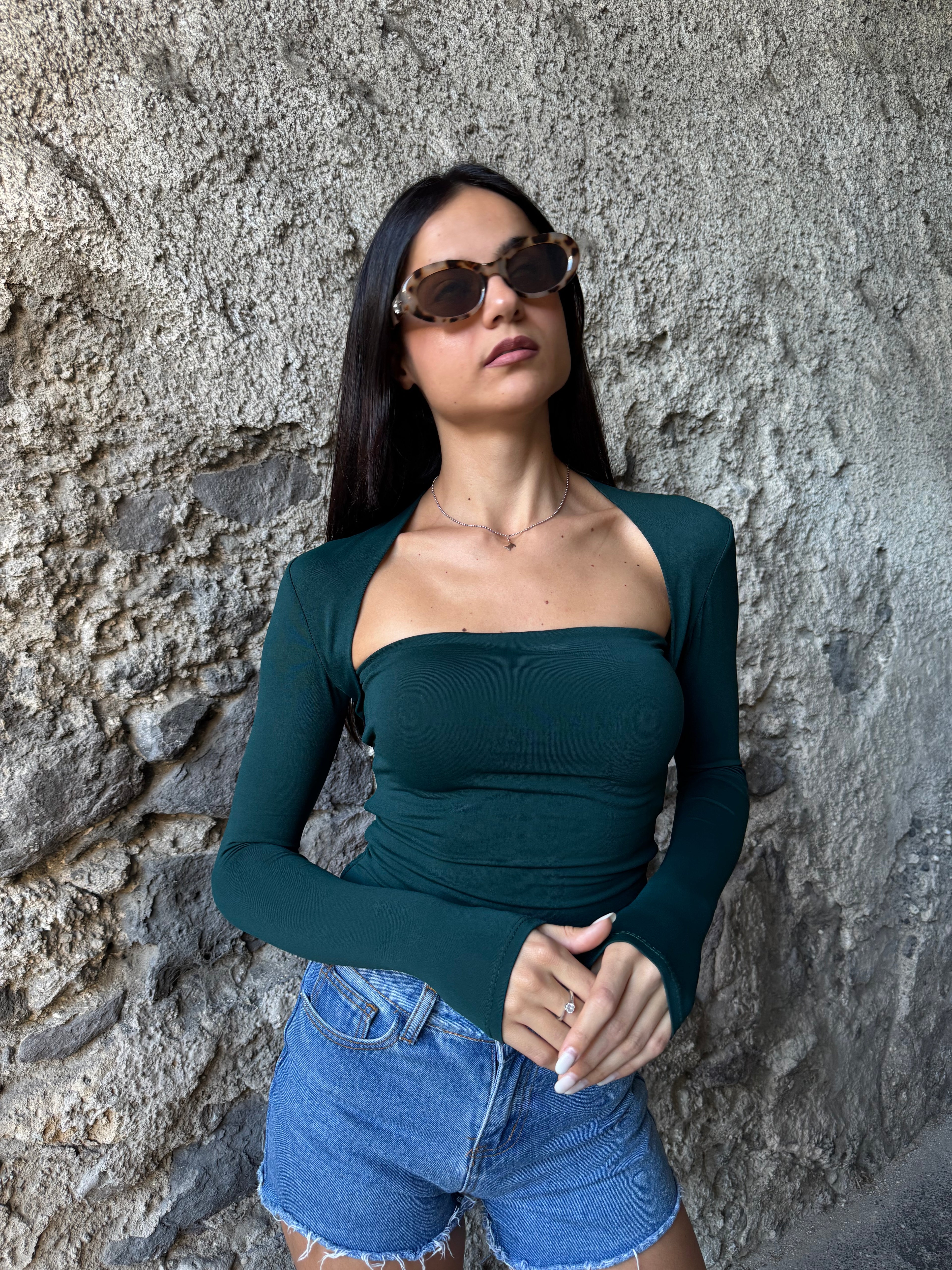 Top modellante verde
