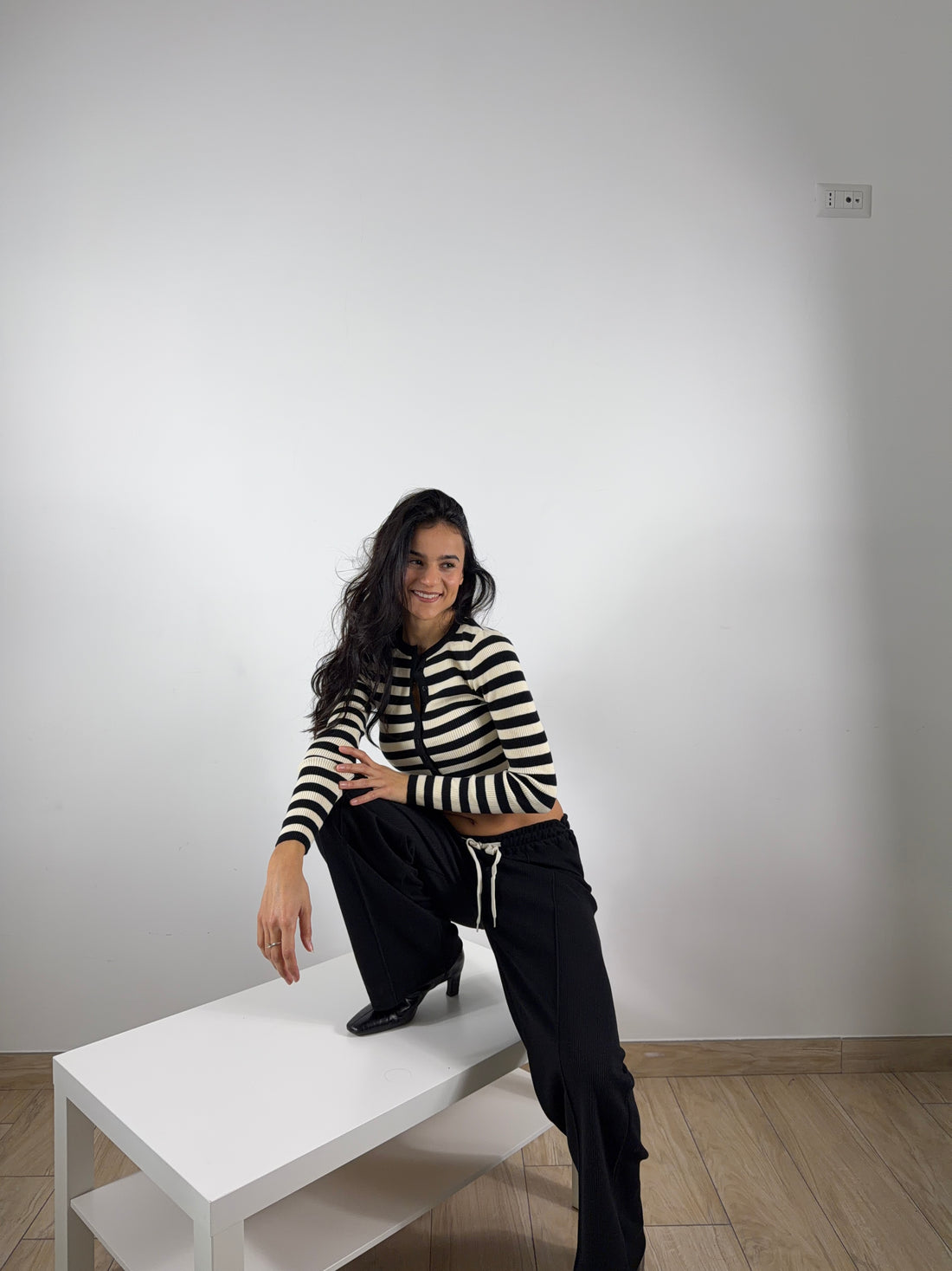 Cardigan Maglioncino Crop B&W