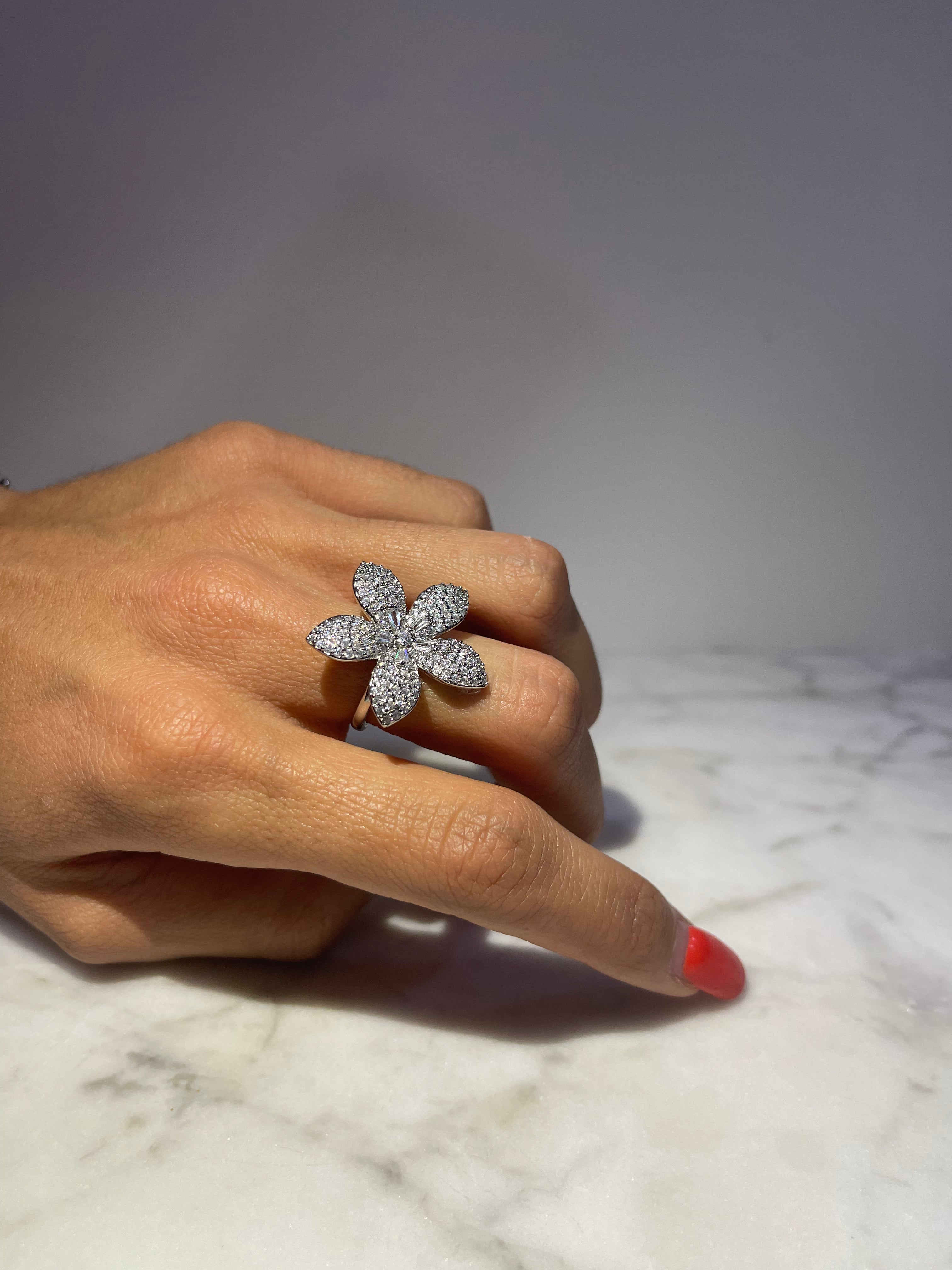 Anello fiore Silver - Wonderstyle
