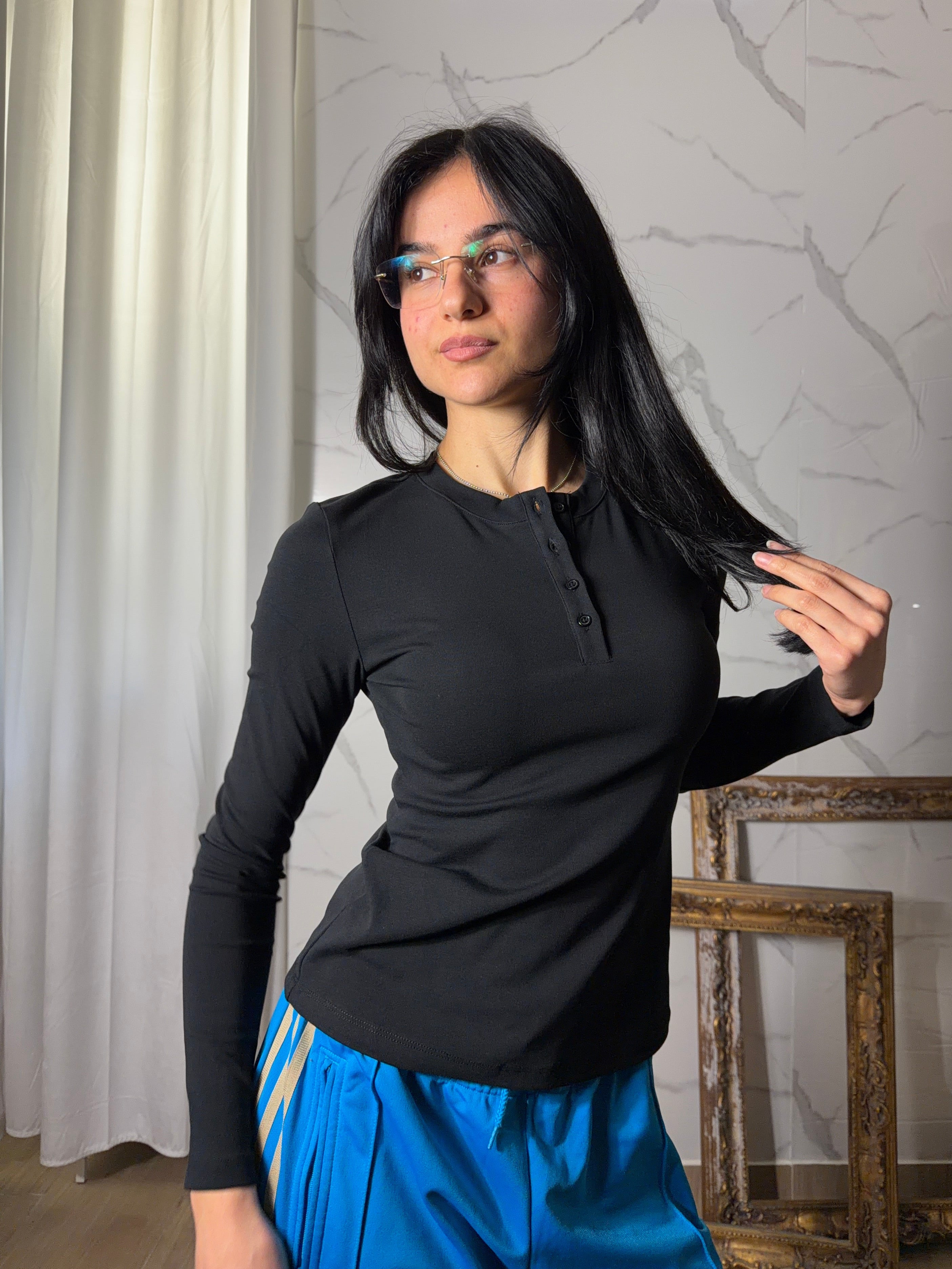 Maglia lumina nera