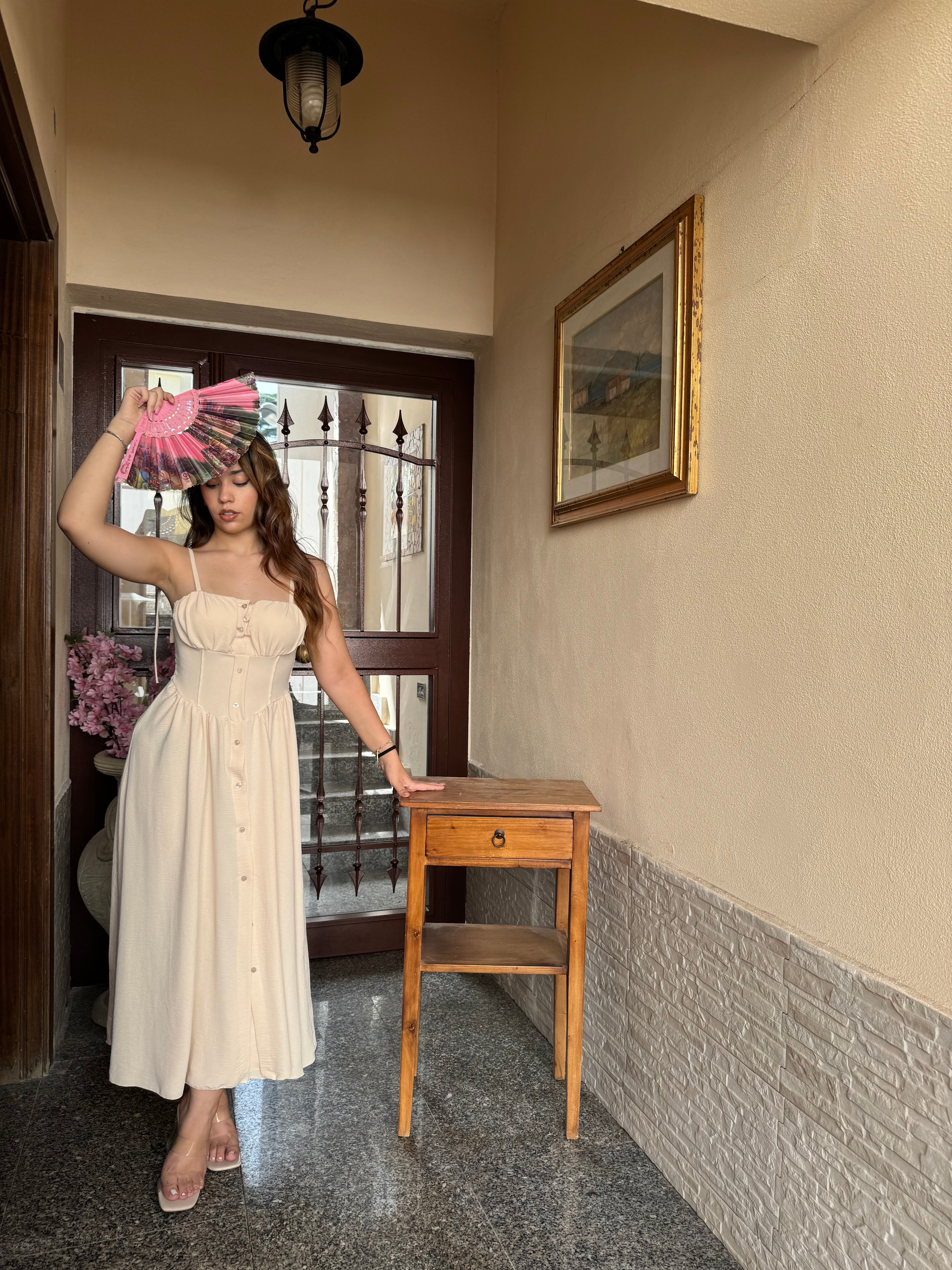 Vestito señorita beige