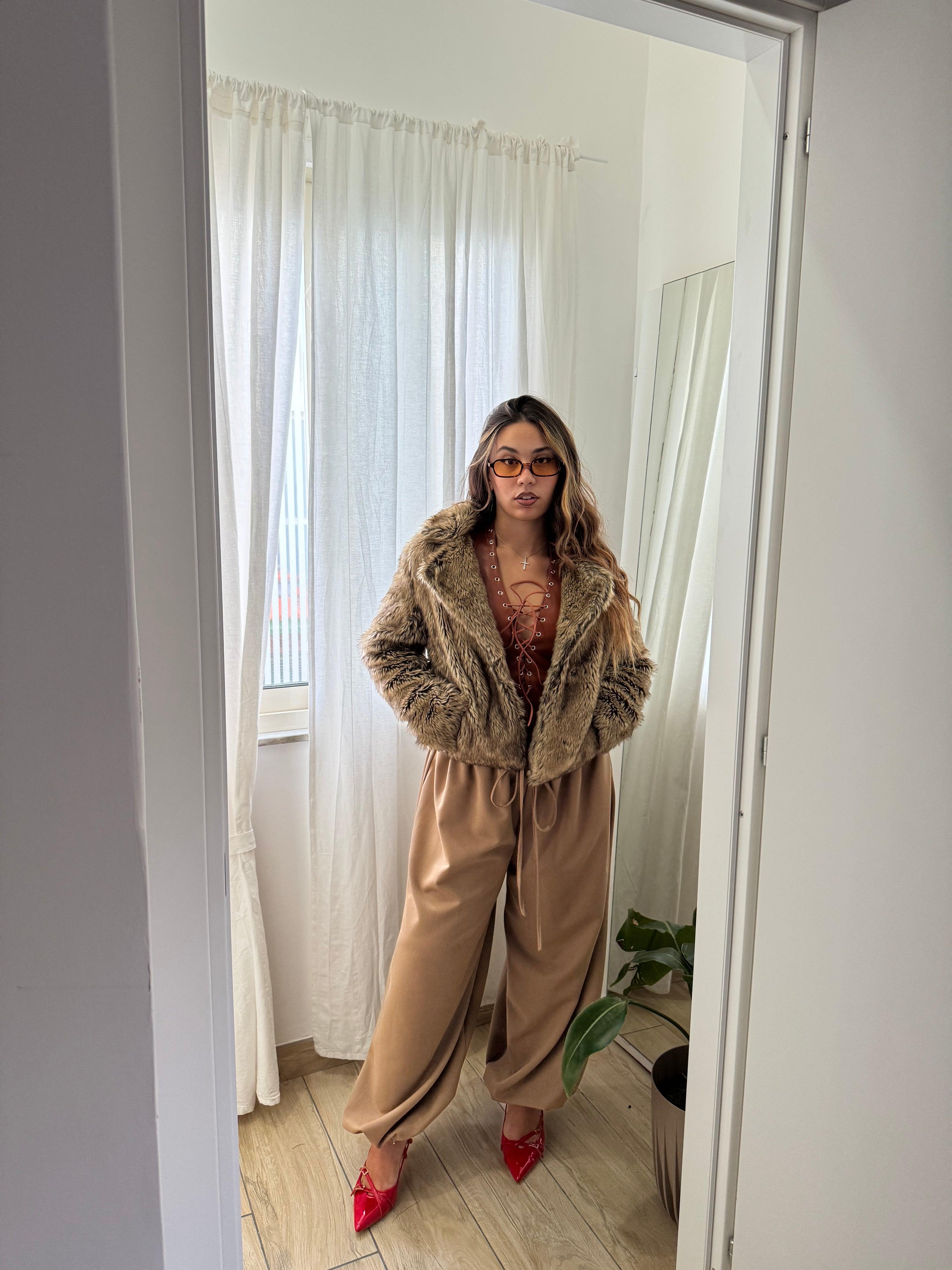 Pelliccia crop marrone - Wonderstyle