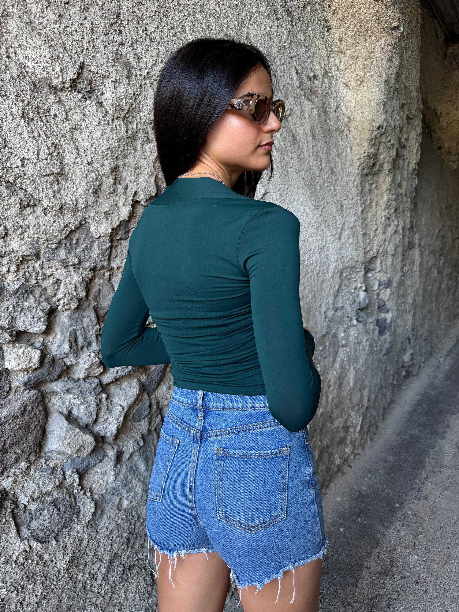 Top modellante verde