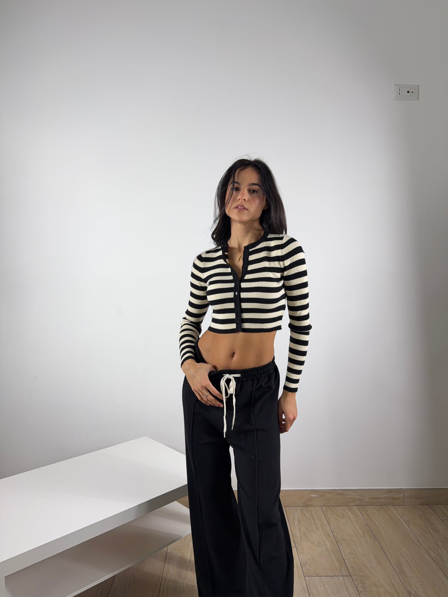 Cardigan Maglioncino Crop B&amp;W