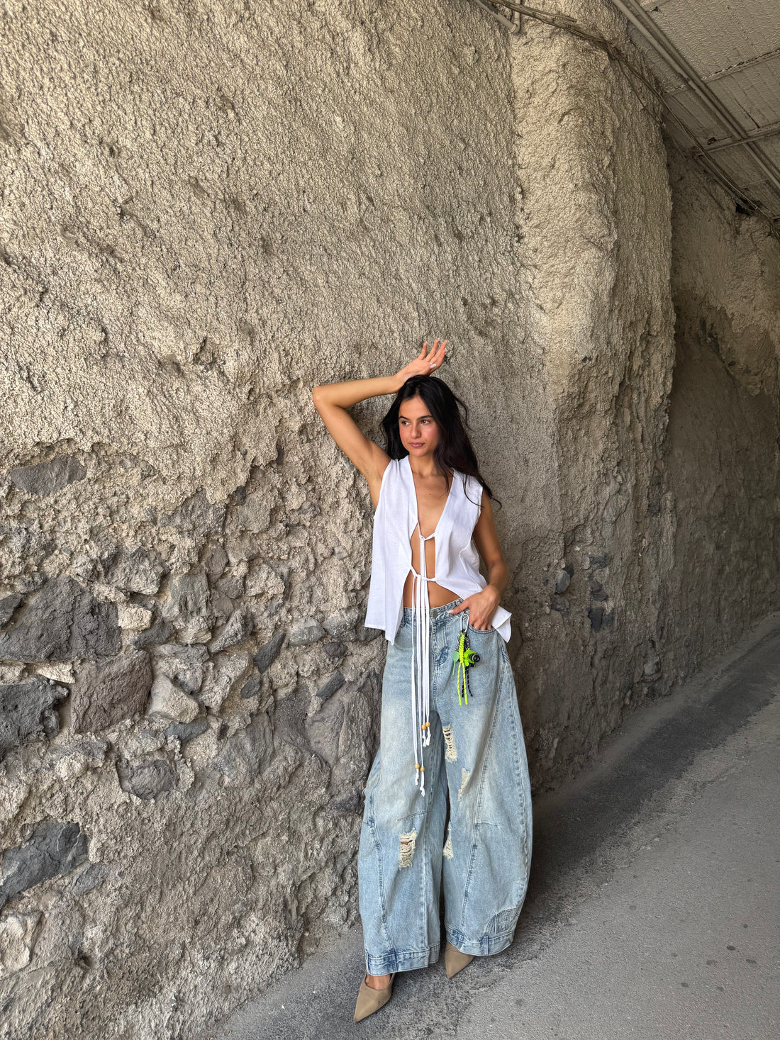 Jeans up and down