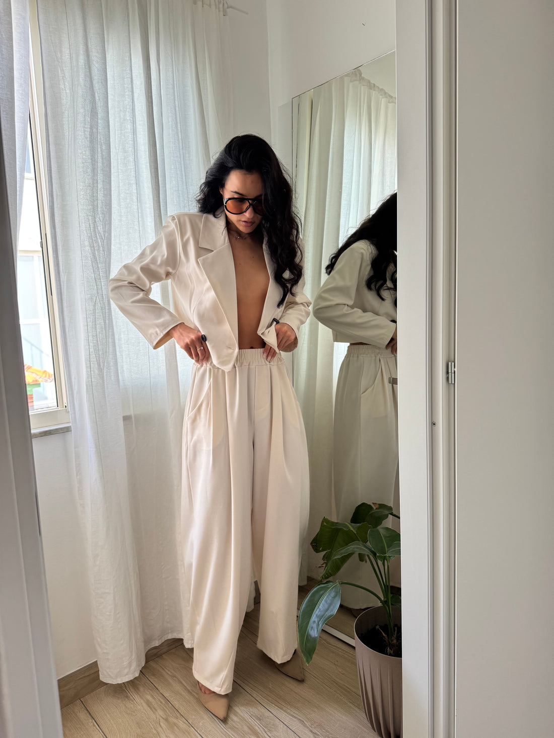 Tailleur cropped beige