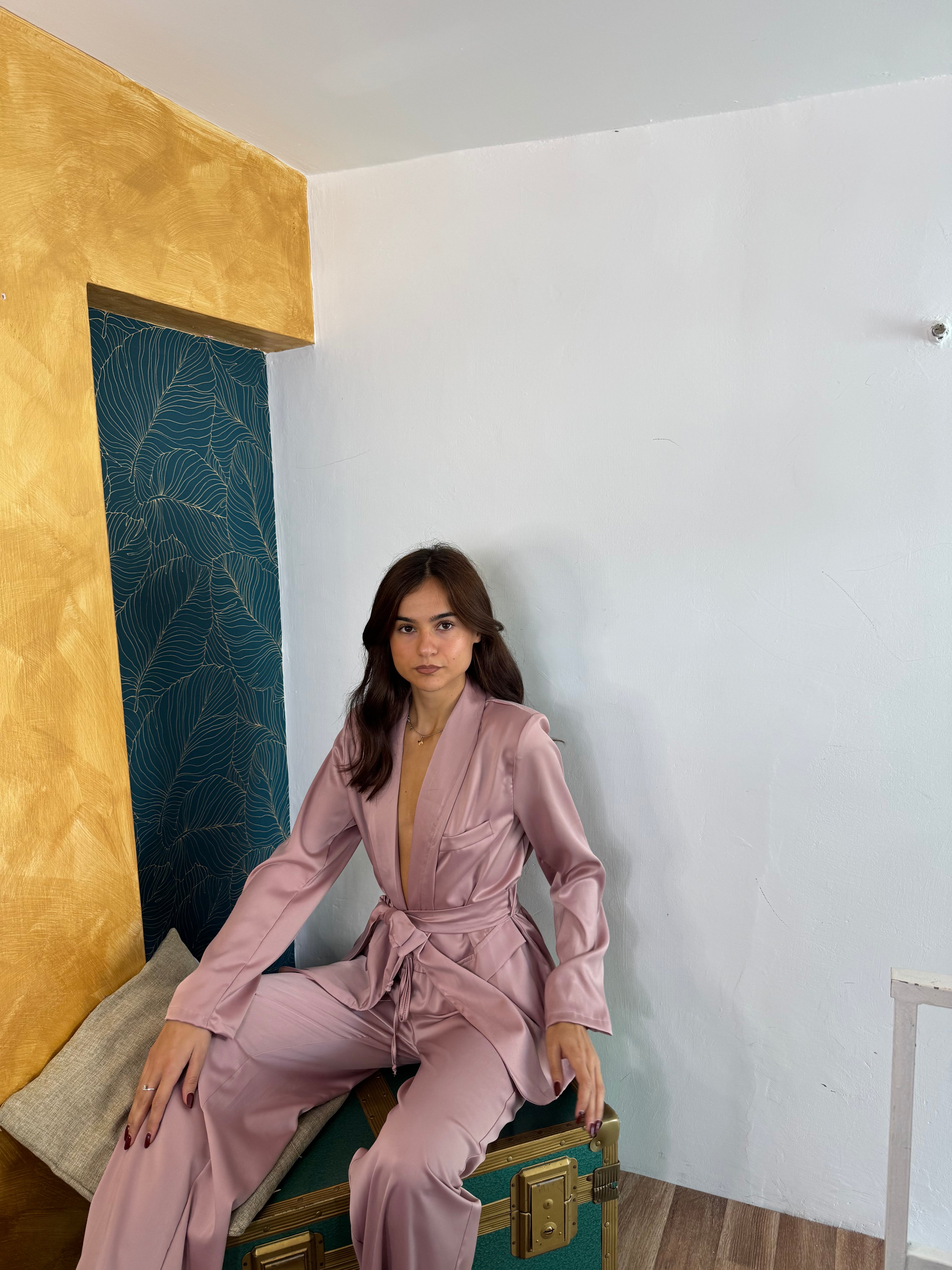 Tailleur satin rosa