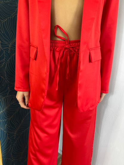 Tailleur satin rosso