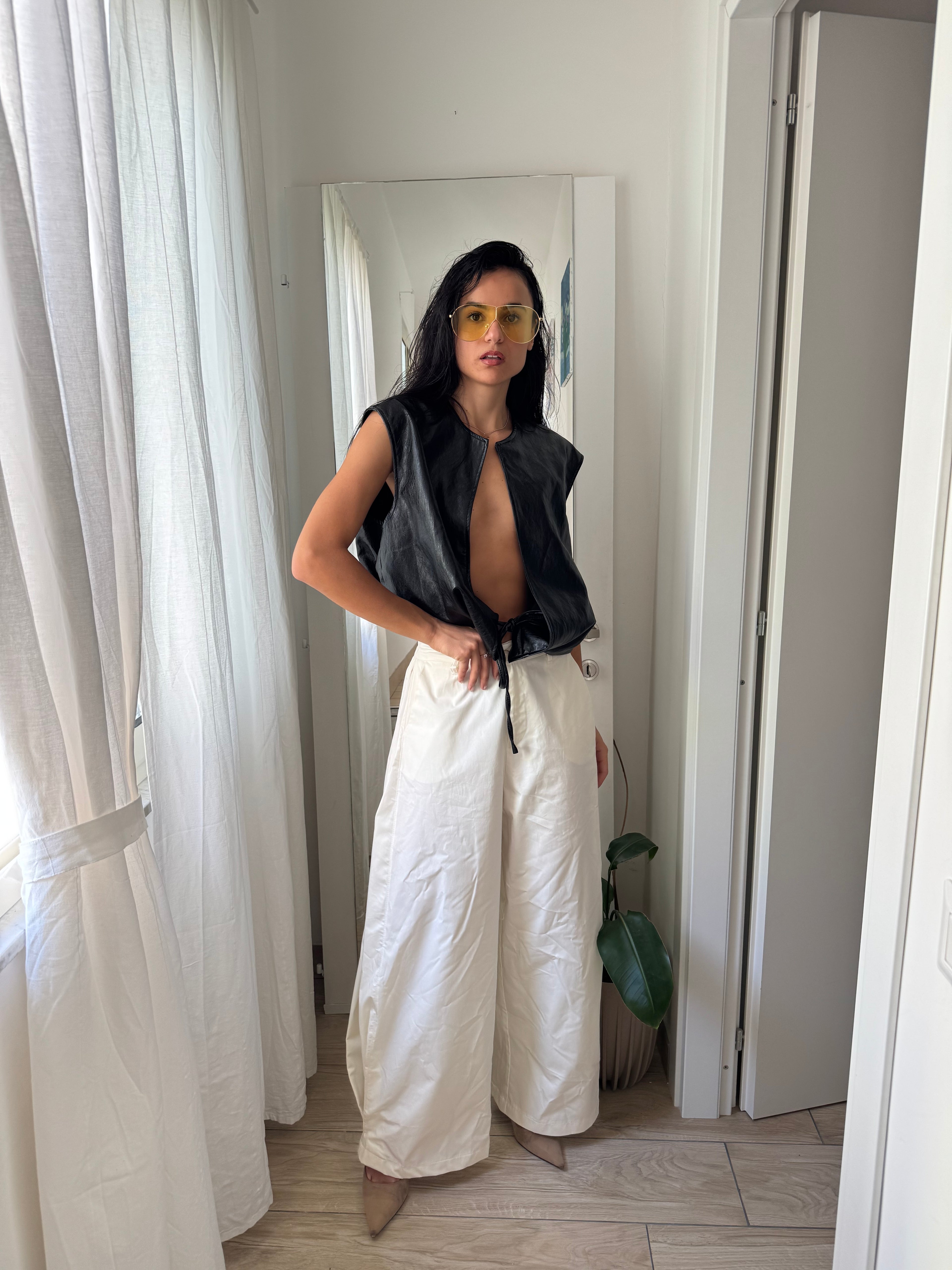 Gilet ecopelle con zip