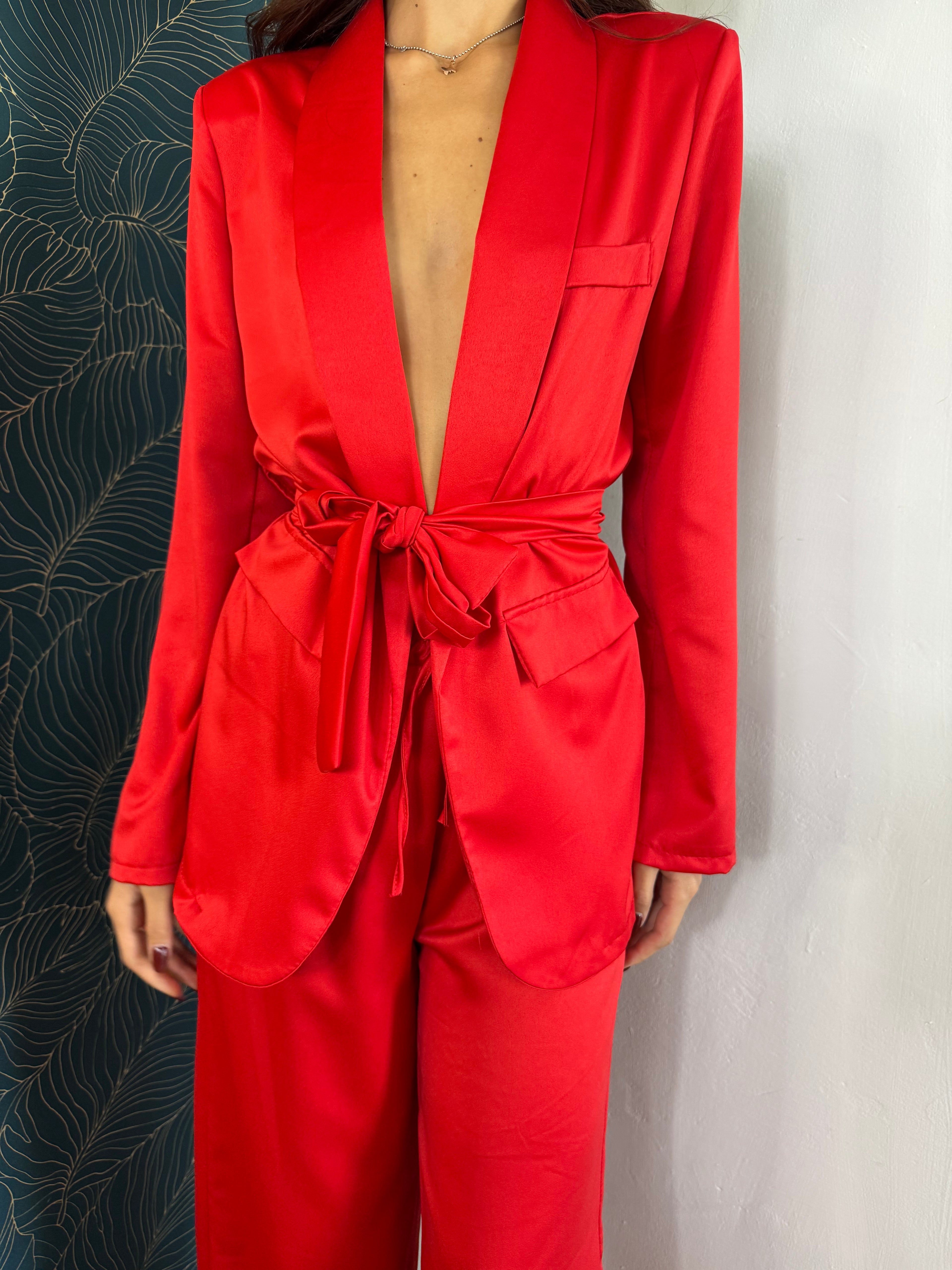 Tailleur satin rosso