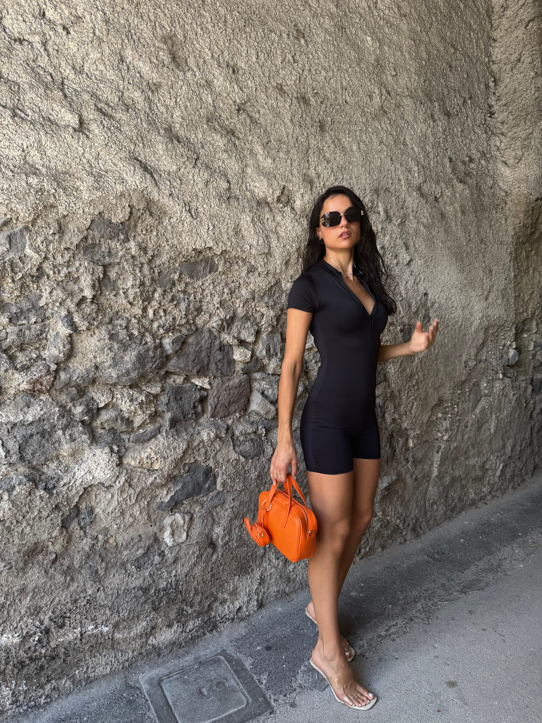 Tutina kim nera - Wonderstyle